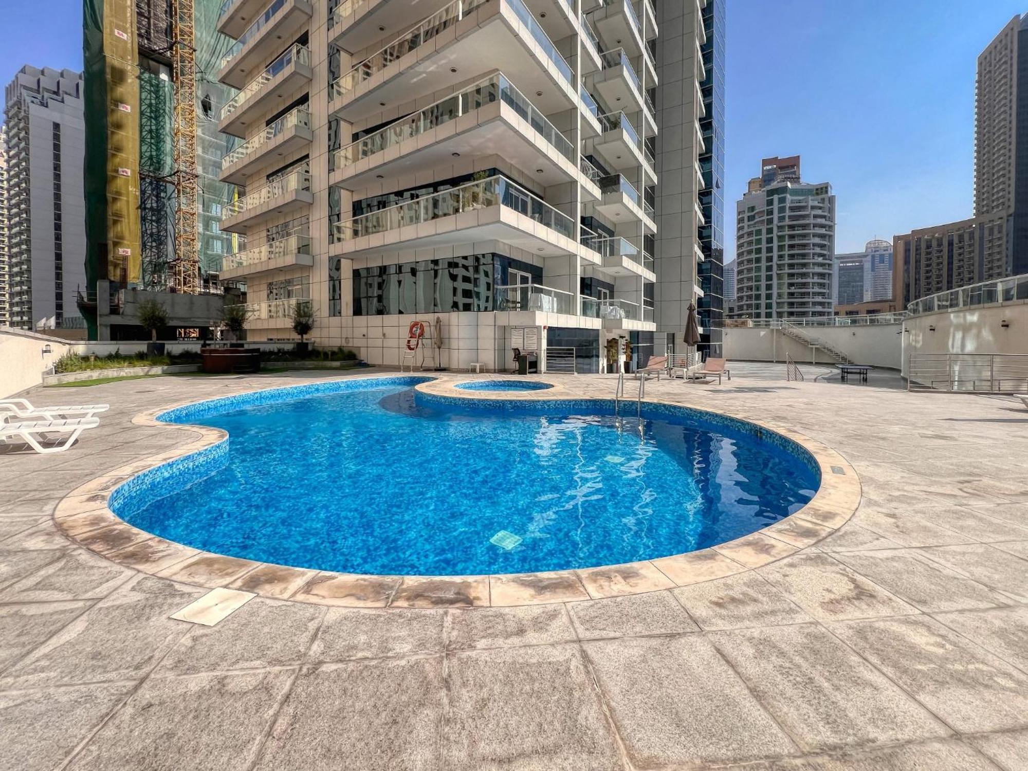 Lovely Unit With Marina View Dubái Exterior foto